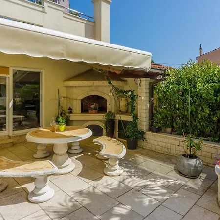 Apartment Ferienwohnung Fuer 4 Personen Ca 50 Qm In Crikvenica, Kvarner Bucht Und Umgebung Crikvenica